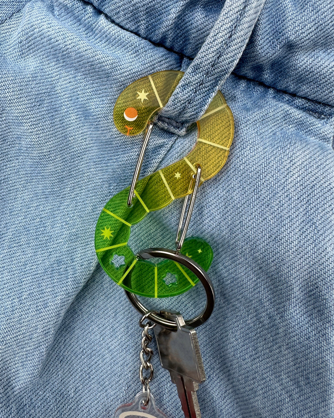 [PREORDER] Yellow & Green Gummy Wormbiner