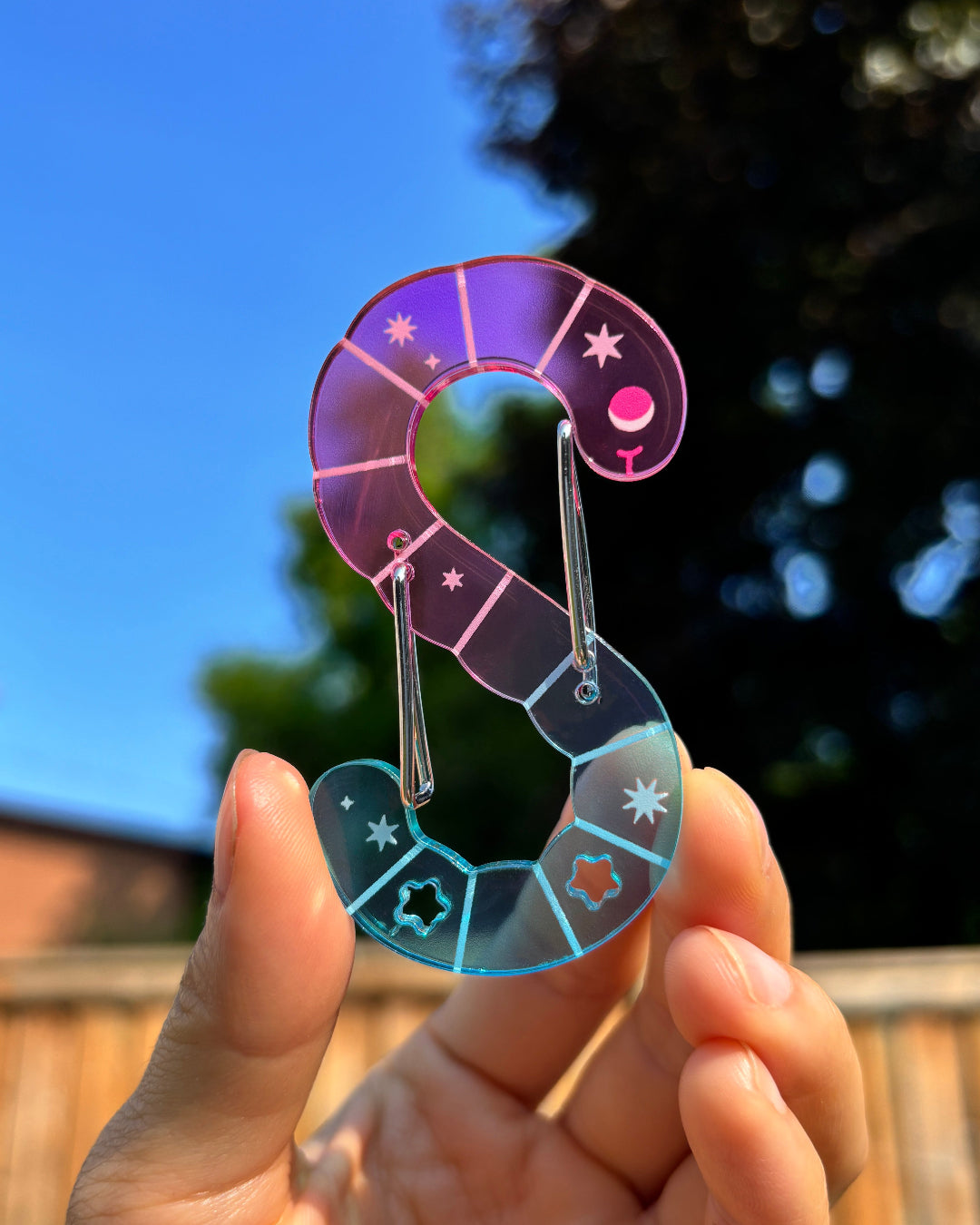 [PREORDER] Pink & Blue Gummy Wormbiner